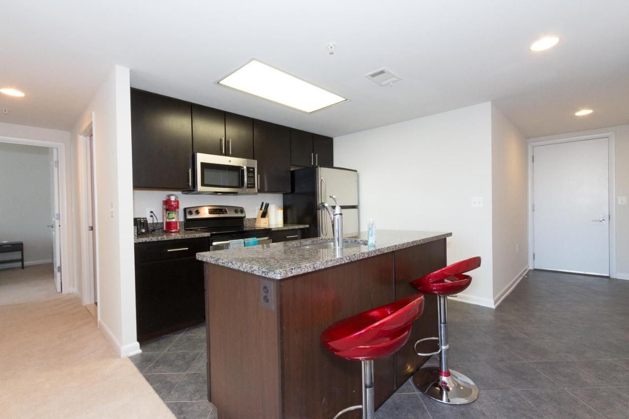Pentagon City Luxury Apartment Arlington Buitenkant foto